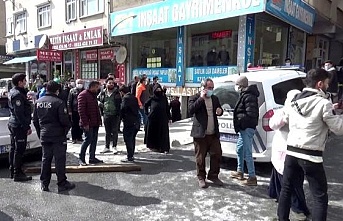 Sultangazi'de silahlı kavga 3 yaralı