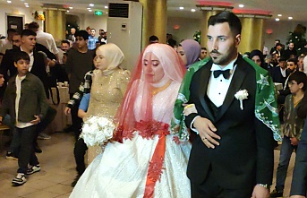Gönültaş Ve Bulut Ailesinden Dillere Destan Düğün