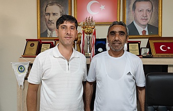 Kendine gel sen sadece muhtarsın !.