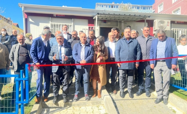 Muhtar Ümit Doğan 112 Acil Ambulans Servisi Gazi Halkına Hayırlı Olsun