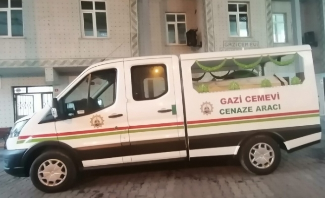 Gazi Eğitim ve Kültür Vakfı (Gazi Cemevi) yeni bir cenaze nakil aracı aldı