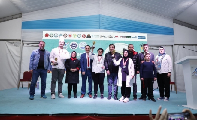 Sultangazi’de Şefler Zirvesi Yemek Yarışması
