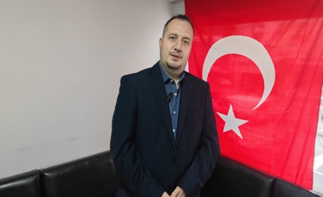 Sultangazi'li Siyasetçi Başkan Dursun'a Destek İçin İstifa Etti
