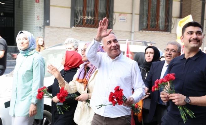 Sultangazi’li seçmen bir kez daha Abdurrahman Dursun ile yola devam dedi