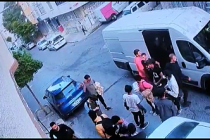 Sultangazi'de onlarca Afgan sabah saatlerinde sokağa bırakıldı