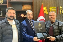 ALTAN'DAN GÖÇER'E NEZAKET ZİYARETİ