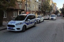 Sultangazi'de tartıştığı karısını bacağından bıçakladı