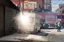 Sultangazi’de elektrik kabloları bomba gibi patladı