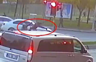 Sultangazi'de yaşanan trafik kazasında 2 kişi...