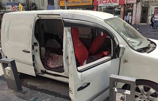 Sultangazi’de aynı yöntem ile 2 aracın camını...