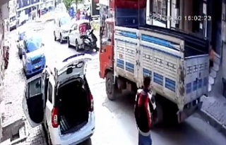 Sultangazi'de babasının kamyonetini kaçıran...