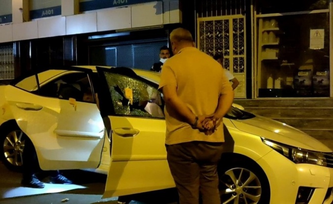 Arnavutköy'de bir otomobili kurşunlayıp kaçtılar